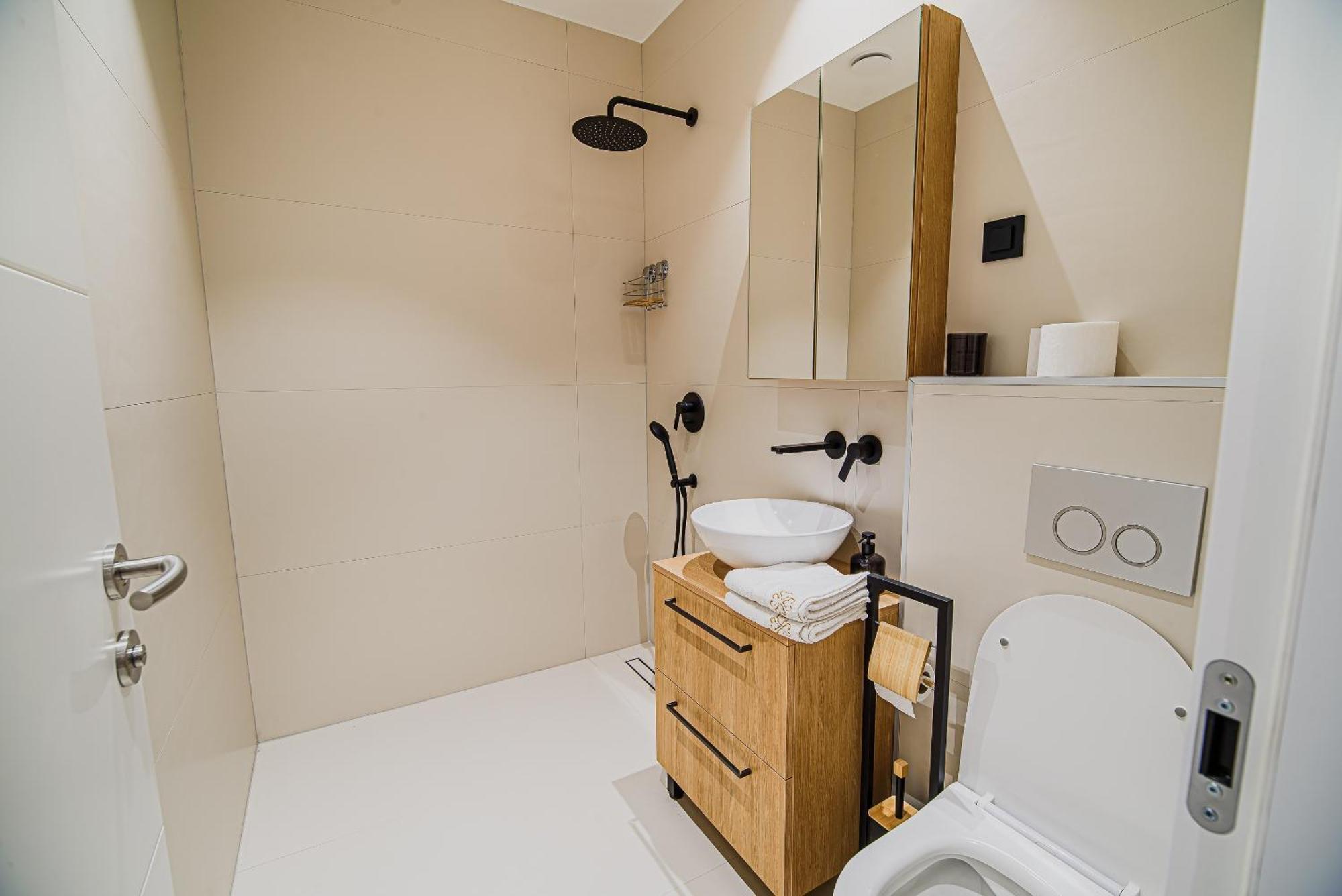 קרנייסקה גורה Apartments Slavec With Free Onsite Parking מראה חיצוני תמונה