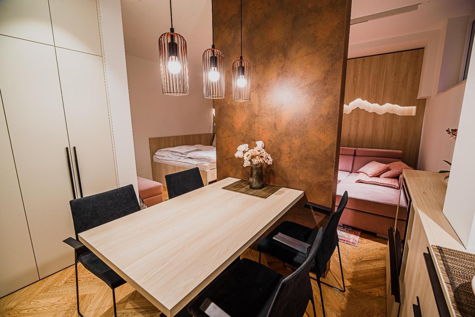 קרנייסקה גורה Apartments Slavec With Free Onsite Parking מראה חיצוני תמונה