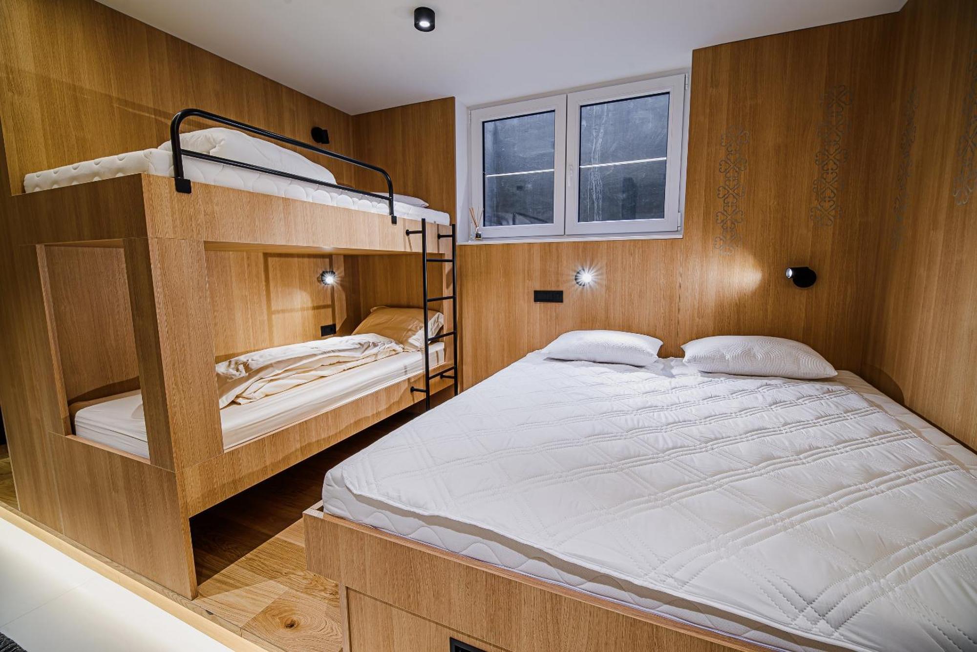 קרנייסקה גורה Apartments Slavec With Free Onsite Parking מראה חיצוני תמונה