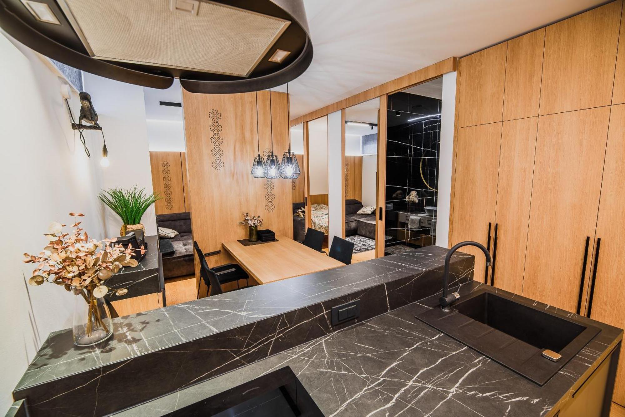 קרנייסקה גורה Apartments Slavec With Free Onsite Parking מראה חיצוני תמונה